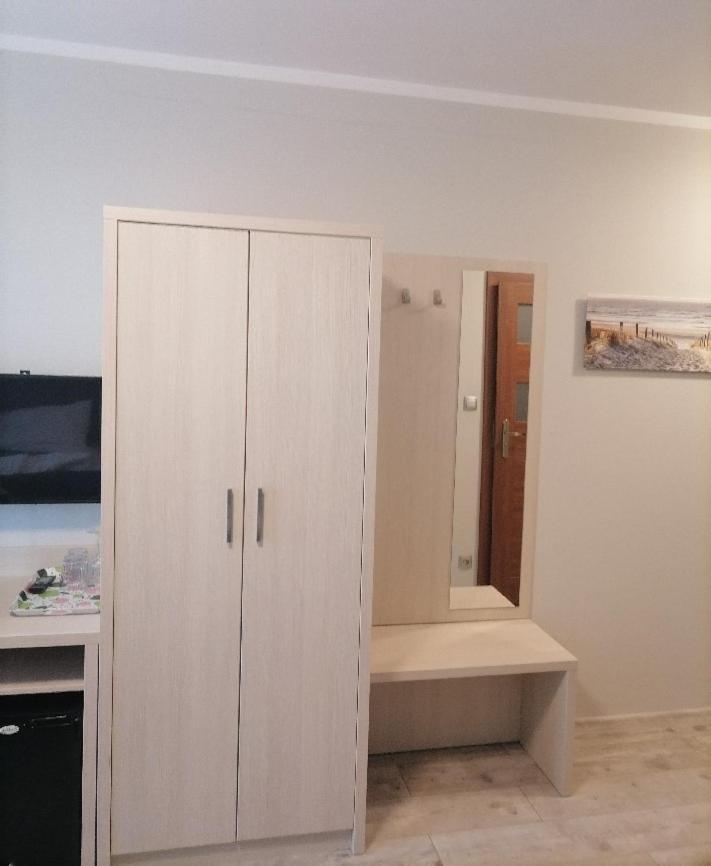 Horyzont Apartamenty- 50M Od Morza!!!Apartamenty Prywatne W Family Dominikana- Self Check In Sianozety Szoba fotó